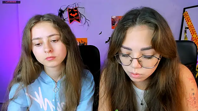 rebecca smile online show from October 22, 5:41 am