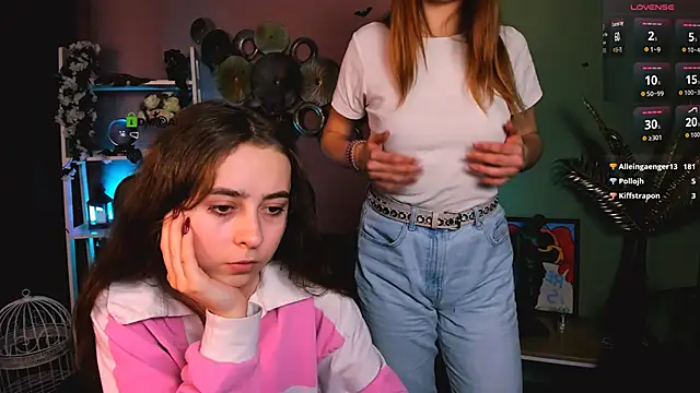 rebecca smile online show from December 2, 1:28 pm