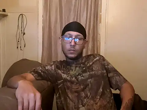 ThrowedWorldWide online show from December 22, 4:42 am