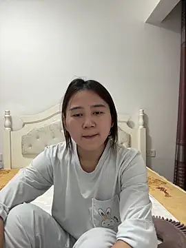 GrungyGooney online show from April 6, 1:56 pm