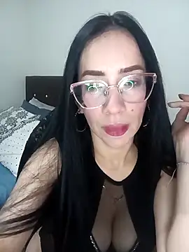 YaraDuartee online show from March 21, 11:41 pm