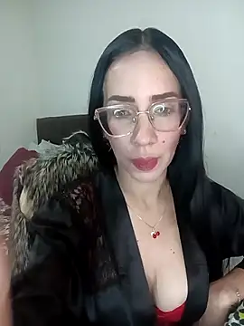 YaraDuartee online show from March 28, 1:16 am