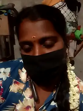 Tamil Hot Sandy online show from October 1, 6:47 pm