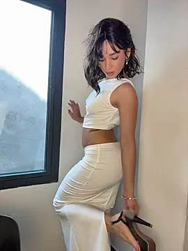 Snapshot of Capricho_01 chatting on February 17, 6:14 pm Capricho 01 online show from February 17, 6:14 pm