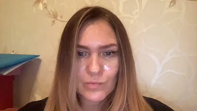 Snapshot of Milysoren chatting on February 19, 4:47 pm Milysoren online show from February 19, 4:47 pm