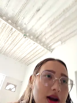 young dairy01 online show from October 1, 12:22 pm