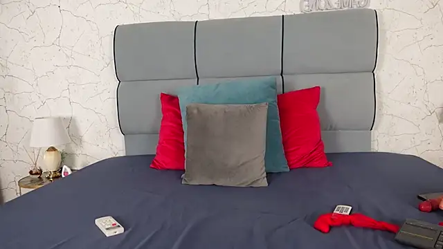 Snapshot of AngieBrookk chatting on March 26, 8:42 am AngieBrookk online show from March 26, 8:42 am