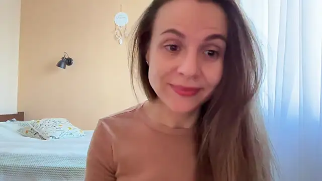 AnnieLove7722 online show from May 3, 7:03 am