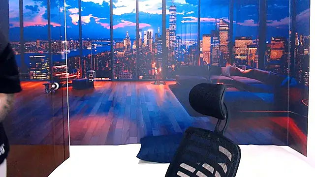 RomeoMillerr online show from October 20, 7:03 pm