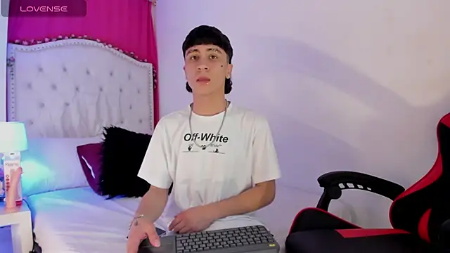 XaanderGrey online show from November 5, 7:36 pm