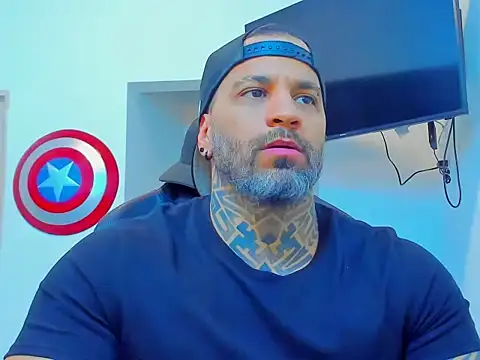 JoshRigby online show from November 20, 8:19 pm