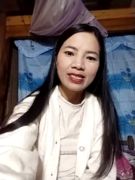 Snapshot of lmc-zz chatting on December 19, 12:17 am lmc-zz online show from December 19, 12:17 am