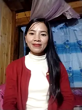 Snapshot of lmc-zz chatting on December 22, 1:19 pm lmc-zz online show from December 22, 1:19 pm