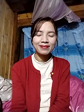 Snapshot of lmc-zz chatting on January 11, 12:48 am lmc-zz online show from January 11, 12:48 am