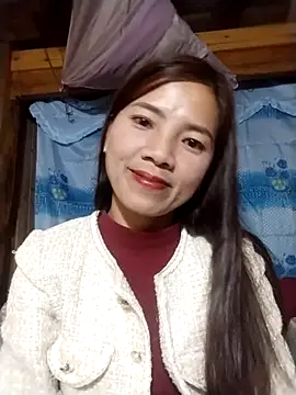 Snapshot of lmc-zz chatting on February 5, 1:05 pm lmc-zz online show from February 5, 1:05 pm