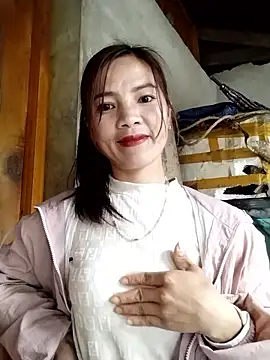 Snapshot of lmc-zz chatting on February 13, 3:46 am lmc-zz online show from February 13, 3:46 am