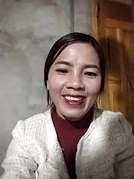 Snapshot of lmc-zz chatting on February 19, 1:40 pm lmc-zz online show from February 19, 1:40 pm