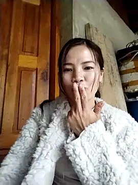 Snapshot of lmc-zz chatting on February 23, 5:16 am lmc-zz online show from February 23, 5:16 am