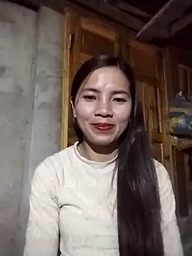 Snapshot of lmc-zz chatting on February 27, 1:11 pm lmc-zz online show from February 27, 1:11 pm