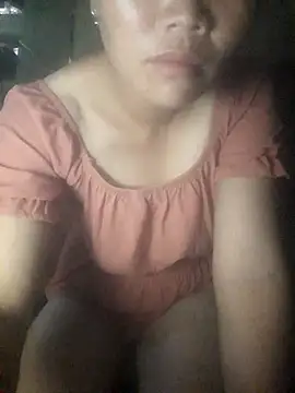 Snapshot of bree-zz chatting on October 3, 2:30 am bree-zz online show from October 3, 2:30 am