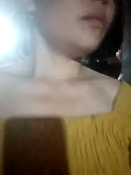 bree-zz online show from March 26, 12:11 pm