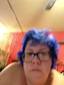 violentviolet68 online show from January 8, 5:04 pm