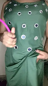 Snapshot of Akansha_love chatting on April 9, 2:44 pm Akansha love online show from April 9, 2:44 pm