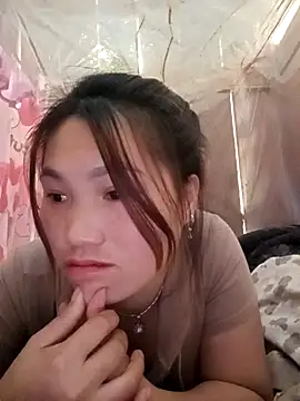 min-xinh online show from November 15, 6:33 am