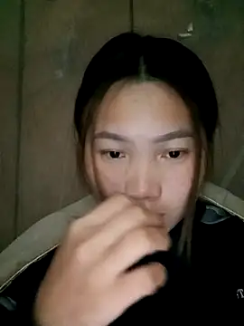 min-xinh online show from December 1, 3:17 pm