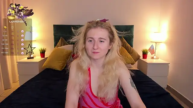 CamillaDreamer online show from September 28, 1:44 am