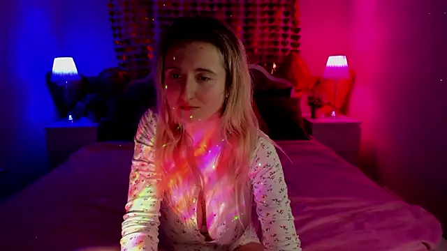 CamillaDreamer online show from February 13, 5:53 pm