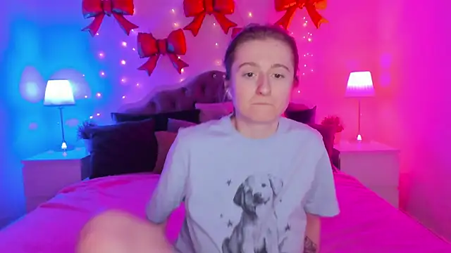 CamillaDreamer online show from March 18, 9:18 pm