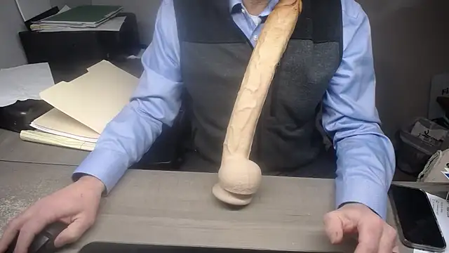 Snapshot of sackstor chatting on March 5, 3:07 pm sackstor online show from March 5, 3:07 pm