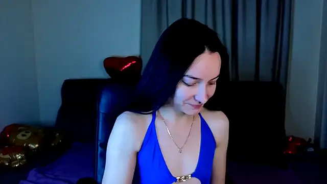 Emilly  Grey online show from February 20, 7:25 pm