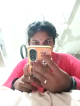 SHMA-77 online show from November 15, 11:54 pm