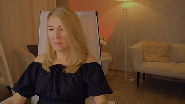 DonnaSmitth online show from January 12, 6:46 pm