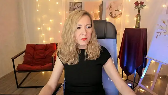 DonnaSmitth online show from February 2, 7:12 pm