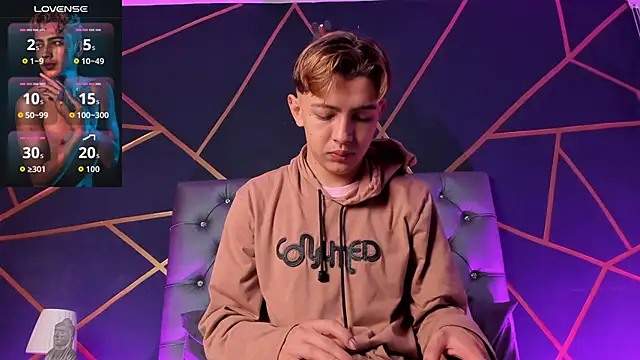 Lian Miller1  online show from April 14, 12:55 pm