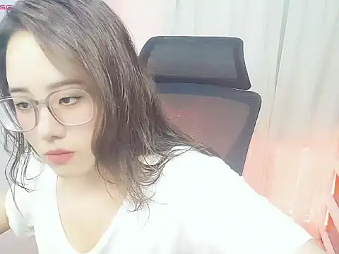 Snapshot of NEWONETO chatting on September 26, 4:33 pm NEWONETO online show from September 26, 4:33 pm