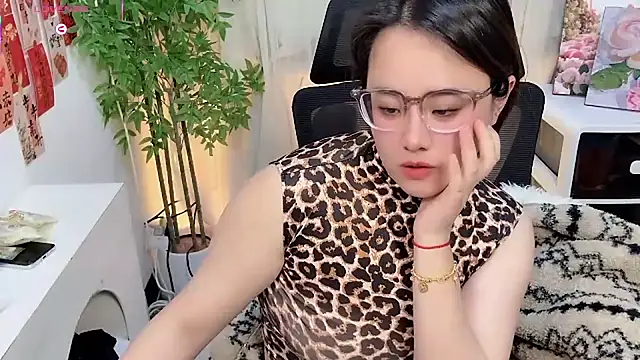 NEWONETO online show from February 24, 11:03 pm