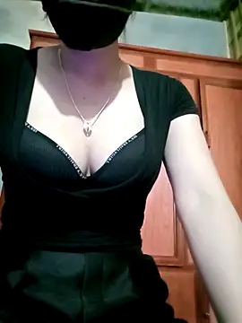 Snapshot of LenaCii chatting on October 2, 3:57 am LenaCii online show from October 2, 3:57 am
