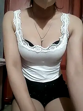 Snapshot of LenaCii chatting on October 21, 8:04 am LenaCii online show from October 21, 8:04 am