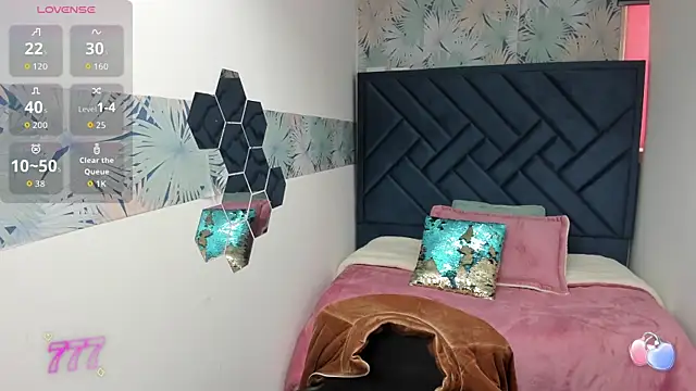 Valery More   online show from March 26, 1:06 pm