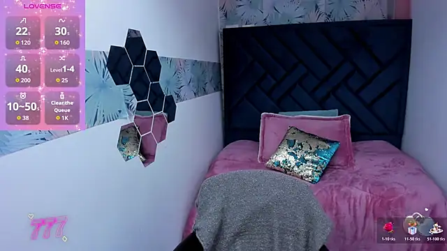 Valery More   online show from April 22, 1:12 pm