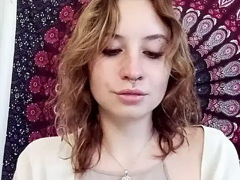 Snapshot of AdalynKiss chatting on October 9, 6:11 am AdalynKiss online show from October 9, 6:11 am
