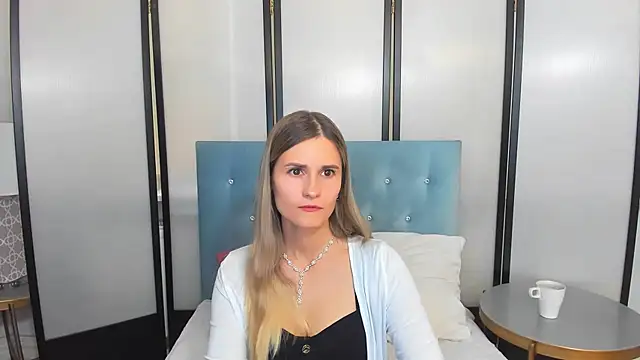 CatrinAmore online show from October 16, 2:18 pm