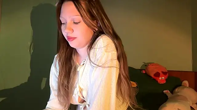 EmiIyKitty online show from October 20, 7:58 pm