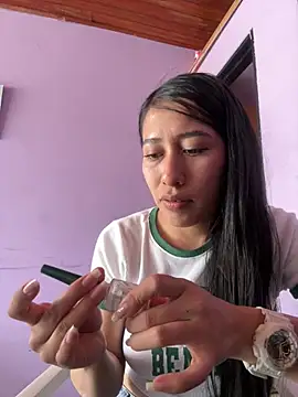 Amelia Rivas online show from March 31, 6:19 pm