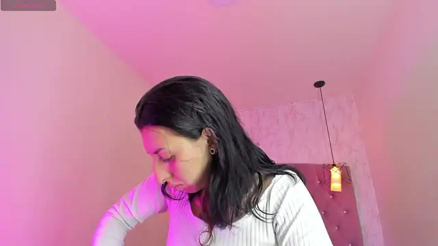 Iris  77 online show from December 5, 11:52 am