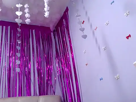 Snapshot of Cherrythx chatting on November 4, 12:26 pm Cherrythx online show from November 4, 12:26 pm